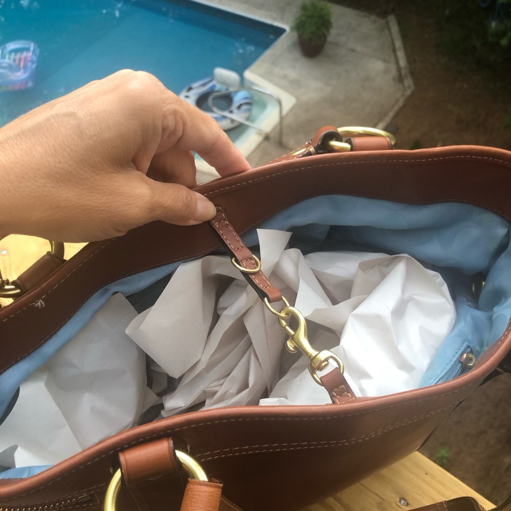 Coach GiGi #F12888 Vintage Coach Shoulder bag in Excellent Condition - Picture 7 of 16